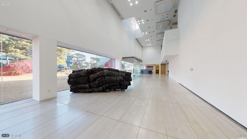 Lee Bae, view of exhibition at Indang Museum, Daegu